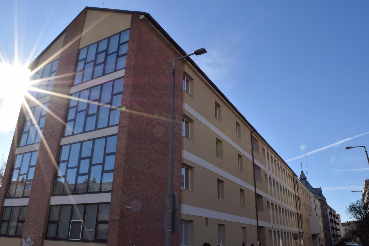 Marothi Kollegium Debrecen Exterior foto